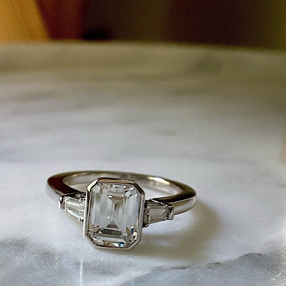 925 Sterling Silver size 7 ring - Picture 5 of 5